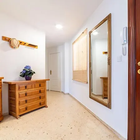 Casco Antiguo Con Terraza شقة