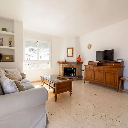 Casco Antiguo Con Terraza شقة ألتيا