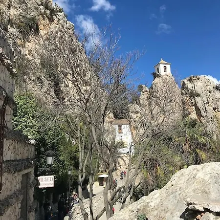 Casco Antiguo Con Terraza شقة