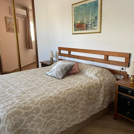 Casco Antiguo Con Terraza شقة