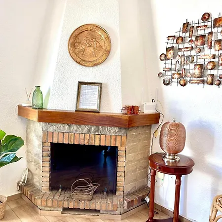 Casco Antiguo Con Terraza ألتيا
